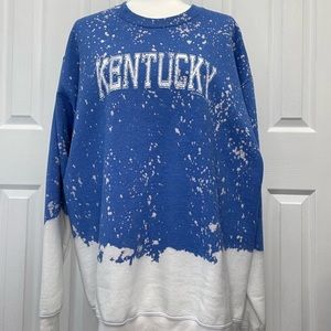 Southern Bliss Kentucky logo sweatshirt size XL.